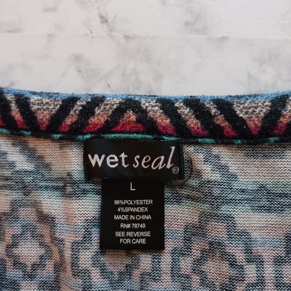 Wet seal aztec southwest multicolor pullover sweater v neck womens large - Picture 7 of 8